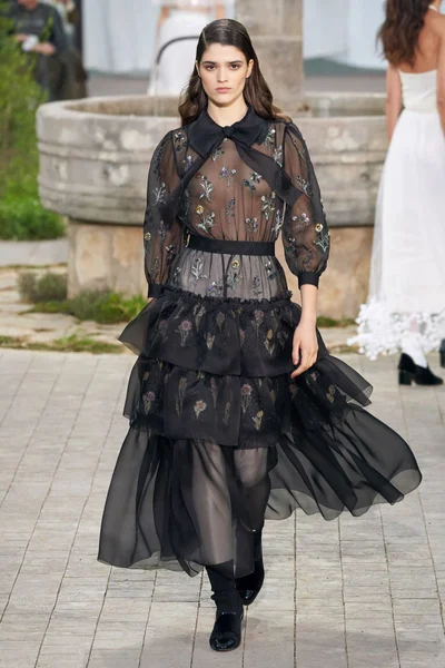 Look 51